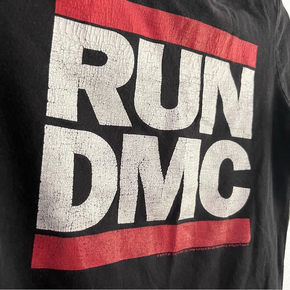 Old Navy Collectibles Run DMC Tee Shirt Black Red White Spell Out 2018 Sz 4T - Picture 6 of 7